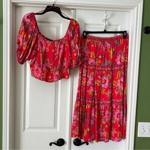 Rachel Roy Off Shoulder CropTop & Maxi Skirt~Textured Fabric~NEW
~Non Smoker🏝️🌺🌸